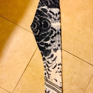 Lululemon high waisted 7/8 leggings